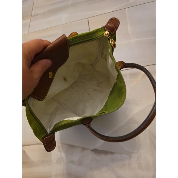 Longchamp Le Pliage Green Shoulder Bag - Picture 15 of 16